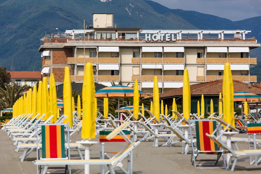 Hotel Esplanade Marina di Pietrasanta Eksteriør billede